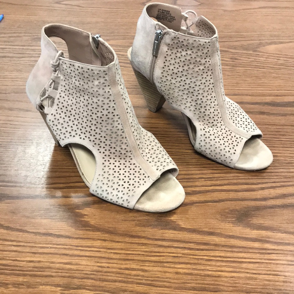 Open toe  heel